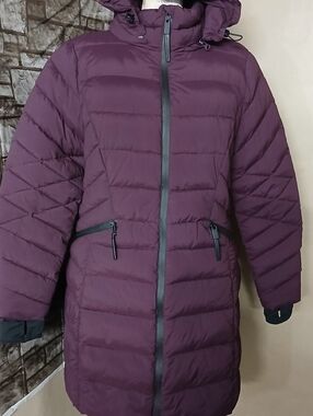 Marks & Spencer Women’s Quilted Puffer Coat in Deep Plum